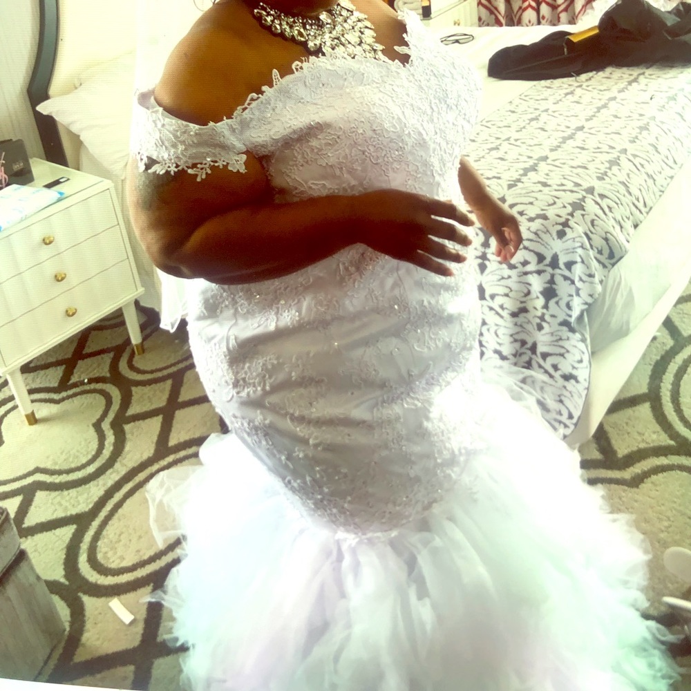 Wedding dress